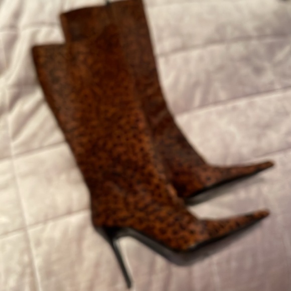 Studio Pollini Leopard Calf Hair Pointed High Heel Zip Up Boots Size 37 1/2 - Picture 5 of 16